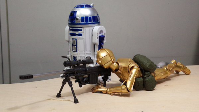 Illustration for article titled R2-D2 And C-3PO Are Out Of Control
